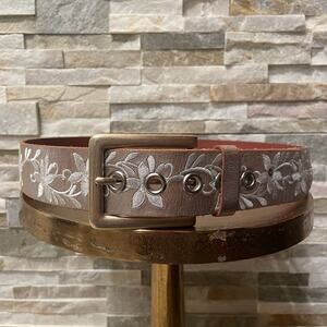 Linea Pelle White Floral Embroidered Leather Belt XL | Brass Buckle Handmade